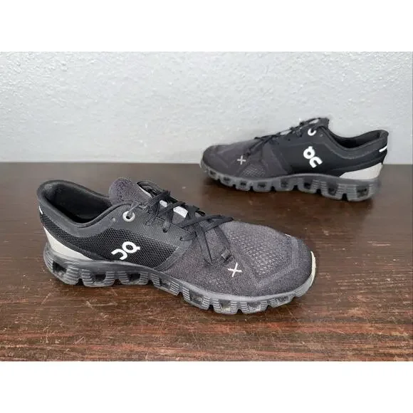 On Cloud X 3 60.98696 Black Silver Sneakers Shoes Womens Size 7 EUC - Picture 8 of 11